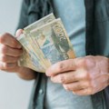 Prosečna plata u Srbiji je 95.093 dinara, ali većina građana zarađuje ispod 70.000