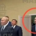 (Video) Lice mu se zaledilo, a onda je počeo da se preznojava: Svi gledaju snimak Putina u školi: Devojčici je postavio…