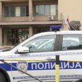 Sekirom napao policajce na Vračaru, pa pokušao jednom da uzme pištolj