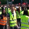 Tisuće građana u Novom Sadu šutjelo 21 minutu