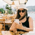 Najozloglašenije mesto u Grčkoj: Tražili su nam 100 evra za pivo, cenjkali se potom! Pakao za turiste!