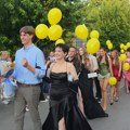 Mladost i lepota - Još jedna generacija maturanta Gimnazije proslavlja svoje veče