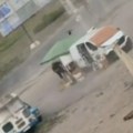 Uznemirujući snimak: Ruski dron jurio ukrajinskog prodavca u napadu nalik "ljudskom safariju"(VIDEO)