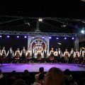 Večeras počinje veliki folklorni spektakl u Loznici: Ansambli sa tri kontinenta stižu na festival "Miodrag Miša Spernjak"