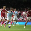 Arsenal ubedljiv protiv Sitija za titulu u Komjuniti šildu
