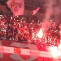 Delije bakljadom u Areni pozdravile igrače posle poraza Zvezde od Žalgirisa u Evroligi