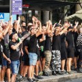 Protest navijača Partizana: „Uprava napolje“