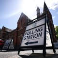 Izborni dan u Ujedinjenom Kraljevstvu: Glasali Sunak i Starmer, očekuje se veliki poraz konzervativaca