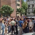 Uzor studentima dobio pretnju pred otkaz: U Kragujevcu počeo protest podrške profesoru Zdravkoviċu