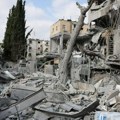 Ulice Tel Aviva u ruševinama nakon napada, stanovnici uplašeni: „Izlazili smo polako jer nas je strah“