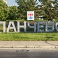 „Vlast u Pančevu ulaže skoro pola milijarde dinara za stadion umesto za budućnost dece“