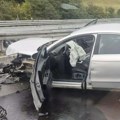Saobraćajna nezgoda na auto-putu Miloš Veliki Izgubio kontrolu i zakucao se u bankinu