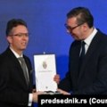 Vučić dodelio ordenje povodom Dana državnosti, među odlikovanima mađarski ministar i čelnici kineskih firmi
