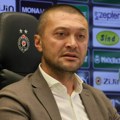 "Priče o promeni trenera su samo mazanje očiju": Iliev opleo po upravi Partizana