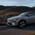 Potpuno nova Mazda CX-6e: evropski dizajn reinterpretira Kodo