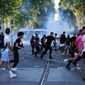 Sukob demonstranata sa policijom u Marselju, uhapšeno 14 osoba
