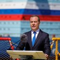 Medvedev: Poljska u opasnosti od direktnog sukoba sa Rusijom i Bjelorusijom