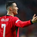 Kažu da je kao vino, ruši sve zakone fizike i kao mašina obara rekorde: Kristijano Ronaldo slavi 40. rođendan!