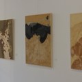 Organska izložba Maje Gajić u Galeriji „Štab“ do 29. avgusta