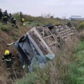 Preminula i treća osoba u bolnici u Sremskoj Mitrovici, vozaču autobusa određeno zadržavanje do 48 sati