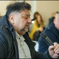 Novinaru Mitriću upućena poruka da ga je trebalo ubiti „maljem u glavu“