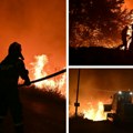 (Foto, video) Upozorenje za turiste, bukti veliki požar kod Soluna. Vatra stigla blizu kuća, 4 vatrogasca hospitalizovana…
