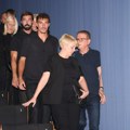 Ćerke Andrije Bajića stigle na komemoraciju: Sve tri u crnom od glave do pete, načisto slomljene od bola, sinovi se sve vreme…