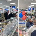 Polna segregacija usred Londona: Odvojeni redovi za muškarce i žene u radnji, a na sniženju ova namirnica