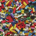 Savršeni „klik“ nije slučajnost: Inženjering iza LEGO kockice