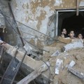 Izraelski ambasador: Radimo sa UN na uspostavljanju humanitarne zone u Gazi, nemamo želju da vladamo životima više od dva…