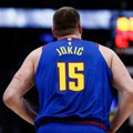 Sudije, ovo je vaša sramota! Jokića prebiše u NBA ligi, a svi se prave ludi