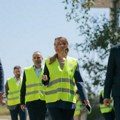 "Izuzetno važno i za Pančevo i za Srbiju" Mesarović posetila kompaniju ZF Serbia: Planiraju da reinvestiraju, zapošljavaju…