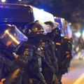 „Vučićev režim u kontraofanzivi, Moskva mu pruža podršku“: Austrijski Standard o Srbiji