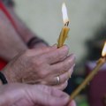 Uništeno i popaljeno više od 500 domaćinstava: Služen parastos za 68 Srba ubijenih u Bukviku