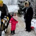Šutnuo dete na Božić, pa tužio oca: Najomraženiji biciklista na svetu dobio neočekivanu presudu!