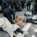 Propalestinski aktivisti blokirali prugu u Hagu