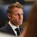 Makron besan zbog izjava stranih lidera o nemirima u Francuskoj: „Neki čak tvrde da su nas preplavile horde migranata i…