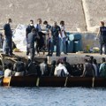 Tragedija kod Lampeduze: Pronađeno telo novorođenčeta u čamcu sa migrantima (FOTO)