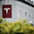 Tesla otpušta više od 14.000 radnika