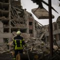 UKRAJINSKA KRIZA: Utvrđuje se broj žrtava u napadu na Černigov; Zelenski sa Stoltenbergom o jačanju ukrajinske PVO