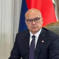 Premijer Vučević: Bitno je da srpski narod ne poklekne, nego da drži gore glave i u nove pobede