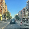 Radovi u ulici Vojislava Ilića Zatvorena traka ka gradu, saobraćaj se odvija usporeno