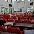Zasedanje Skupštine Grada Niša: Odbornici odlučuju o rebalansu budžeta zbog odluke o besplatnom javnom prevozu
