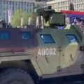 "Miloš" se pojavio i sve je stalo Moćno vozilo zagrmelo na paradi, srpski oklopnjak koji obara sve pred sobom!