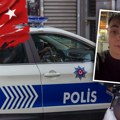 Певач приведен у Турској Објавио снимак са лица места: Завршио сам у полицији, ово возило ме је само покупило