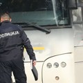 Udes na auto-putu Miloš Veliki: Automobil uništen, saobraćaj otežan (foto/video)