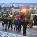 Цела Немачка стоји, невероватне сцене у највећим градовима: Хиљаде пољопривредника блокира земљу, трактори стигли у центар…