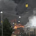 Stravičan Požar u vodenom parku Gust dim prekrio Geteborg, evakuisani gosti susednog hotela (foto)