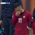 Suze zbog Srbije: Filip Kostić uplakan napustio meč sa Engleskom (Foto)
