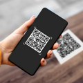 Koriste QR kod na banderi da isporuče drogu na kućnu adresu